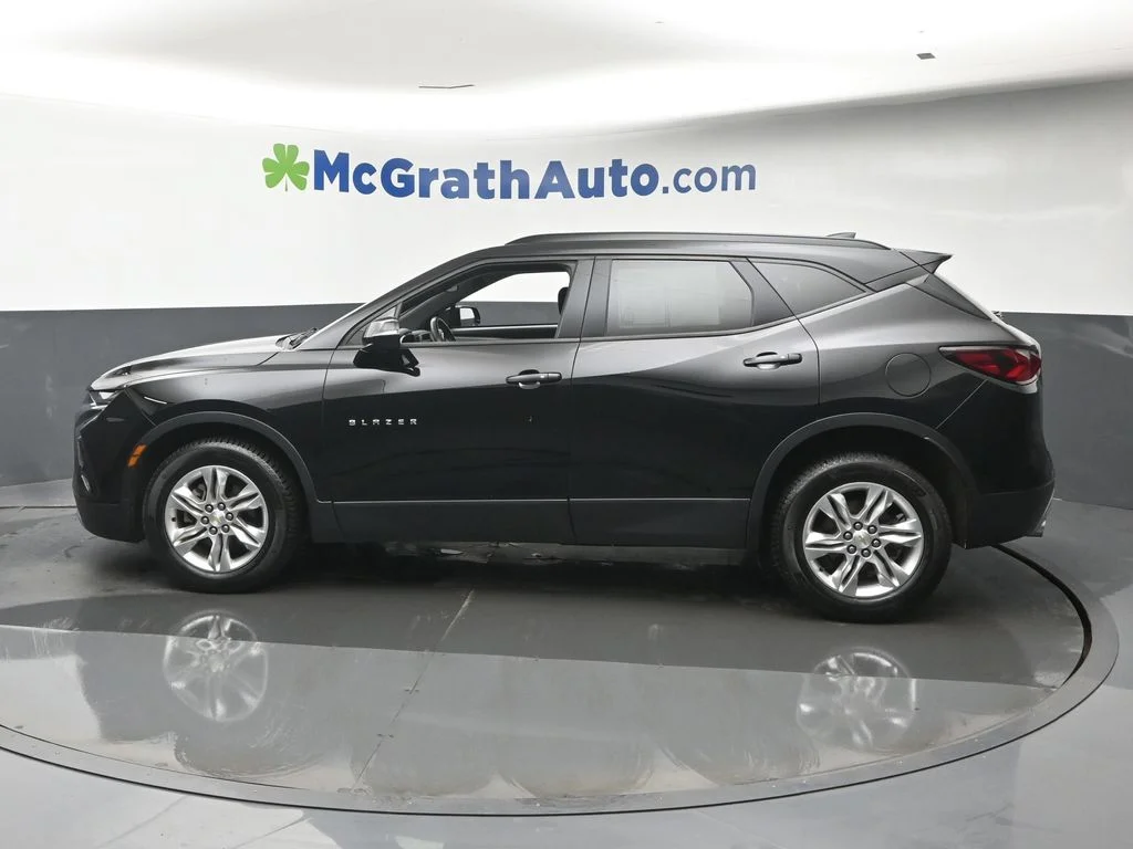 Used 2019 Black Chevrolet Base image 23