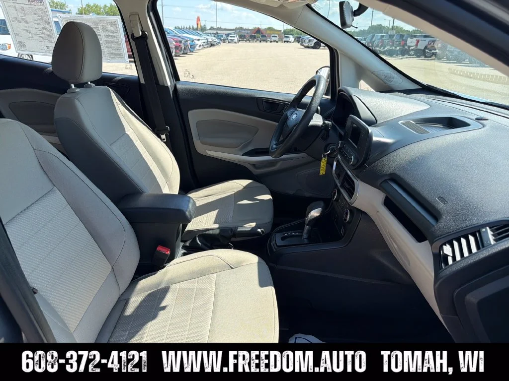 Used 2021  Ford S image 33