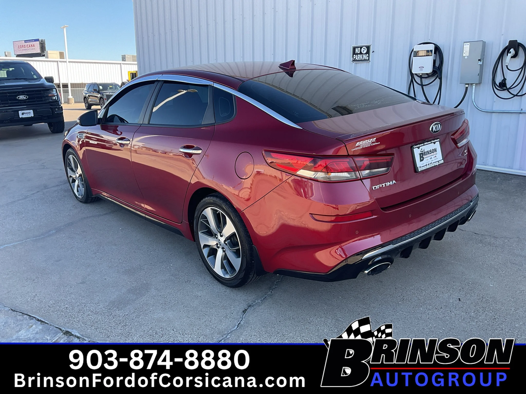 Used 2019 Passion Red Kia S image 5