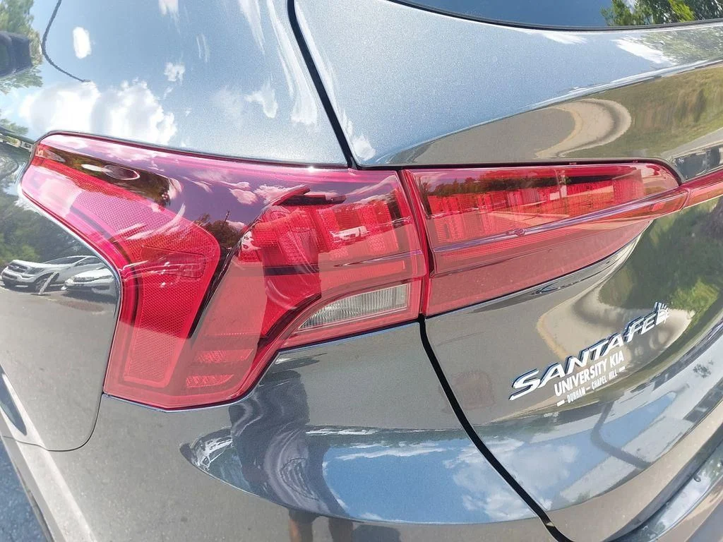 Used 2023 Gray Hyundai SEL image 32