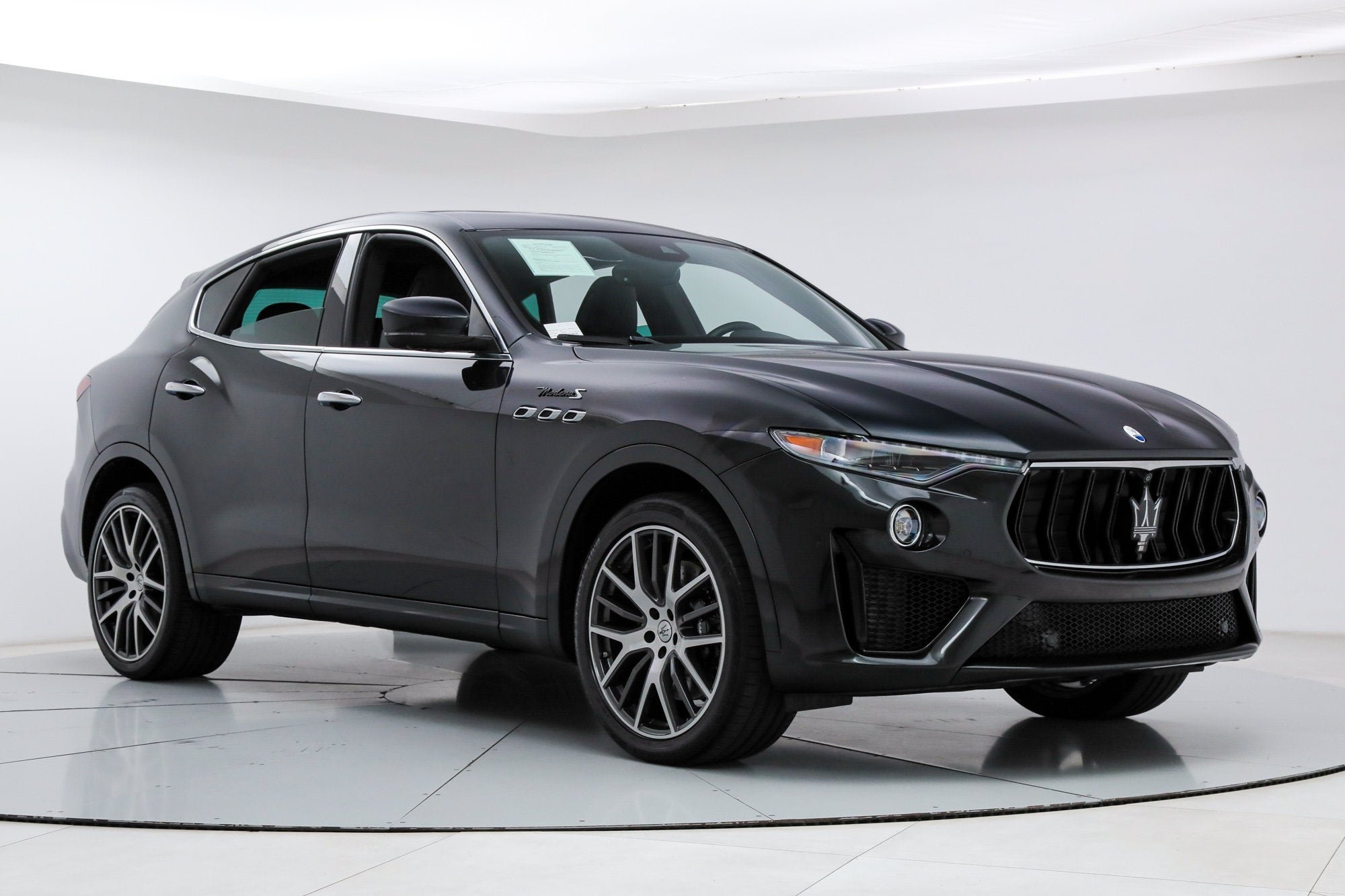 Used 2022 Black Maserati Modena S image 7