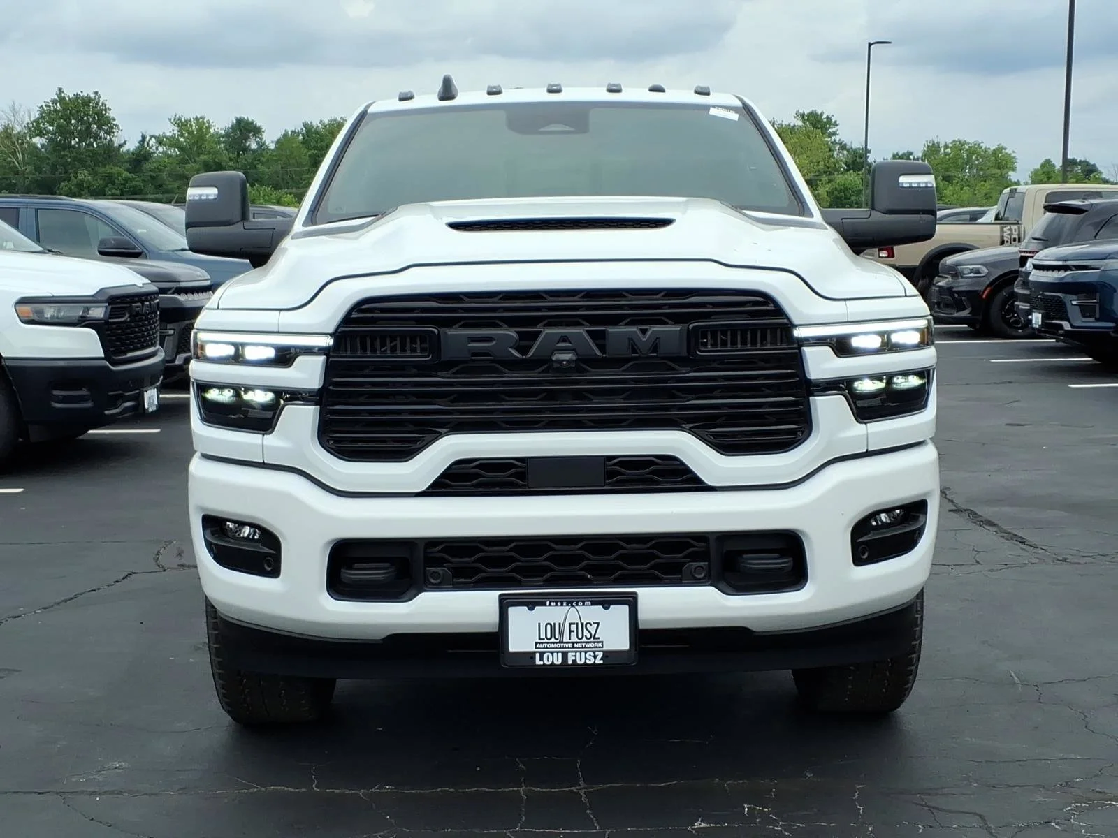 New 2026 Bright White Clear-Coat Exterior Paint RAM Laramie image 22