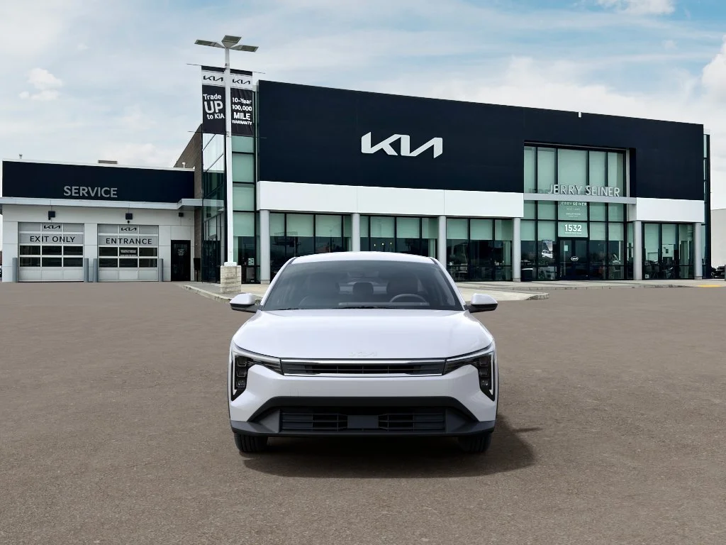 New 2026 Snow White Pearl Kia LXS image 2