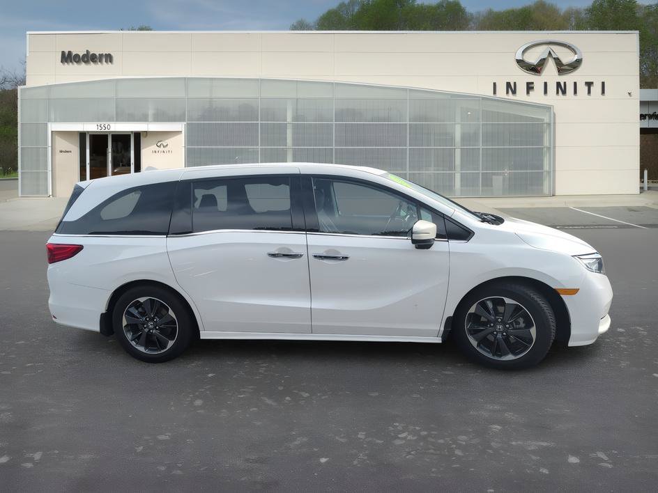 Used 2022 Platinum White Honda Elite image 3