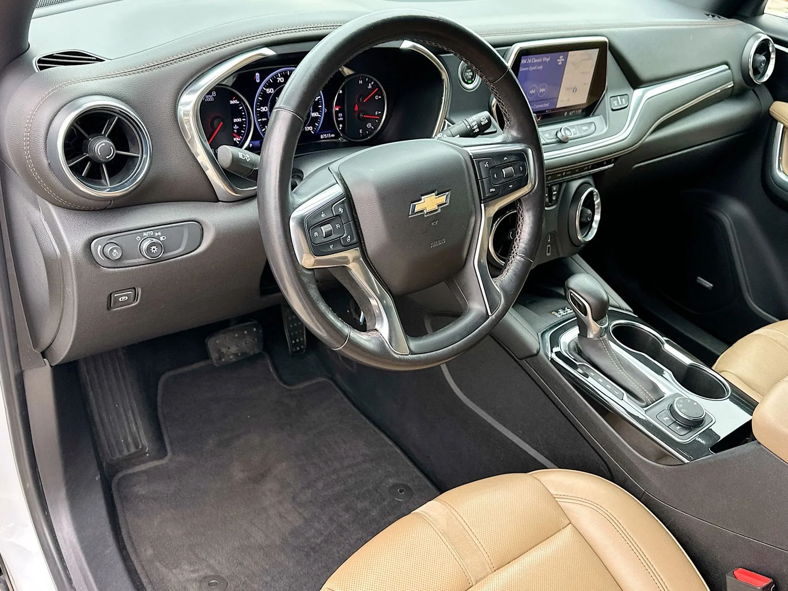 Used 2019 White Chevrolet Premier image 9