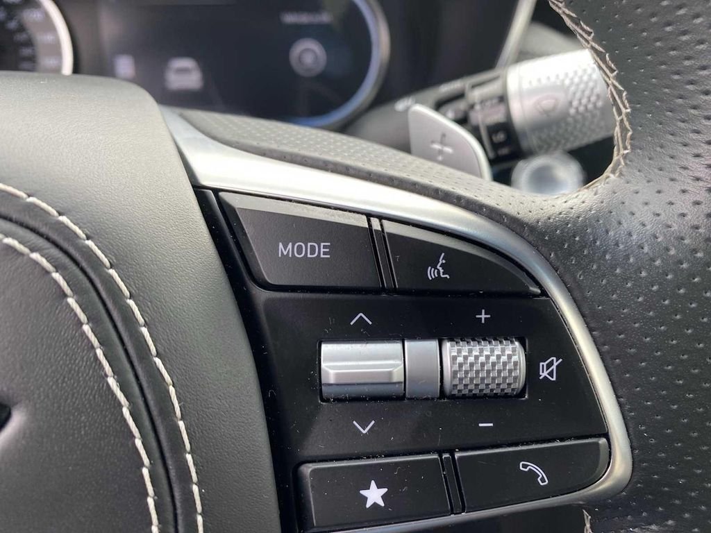 2025 GENESIS G70 Sport Advanced - Photo 20