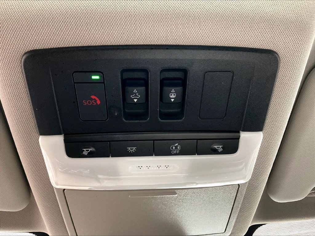 Used 2023 White Nissan SV image 27