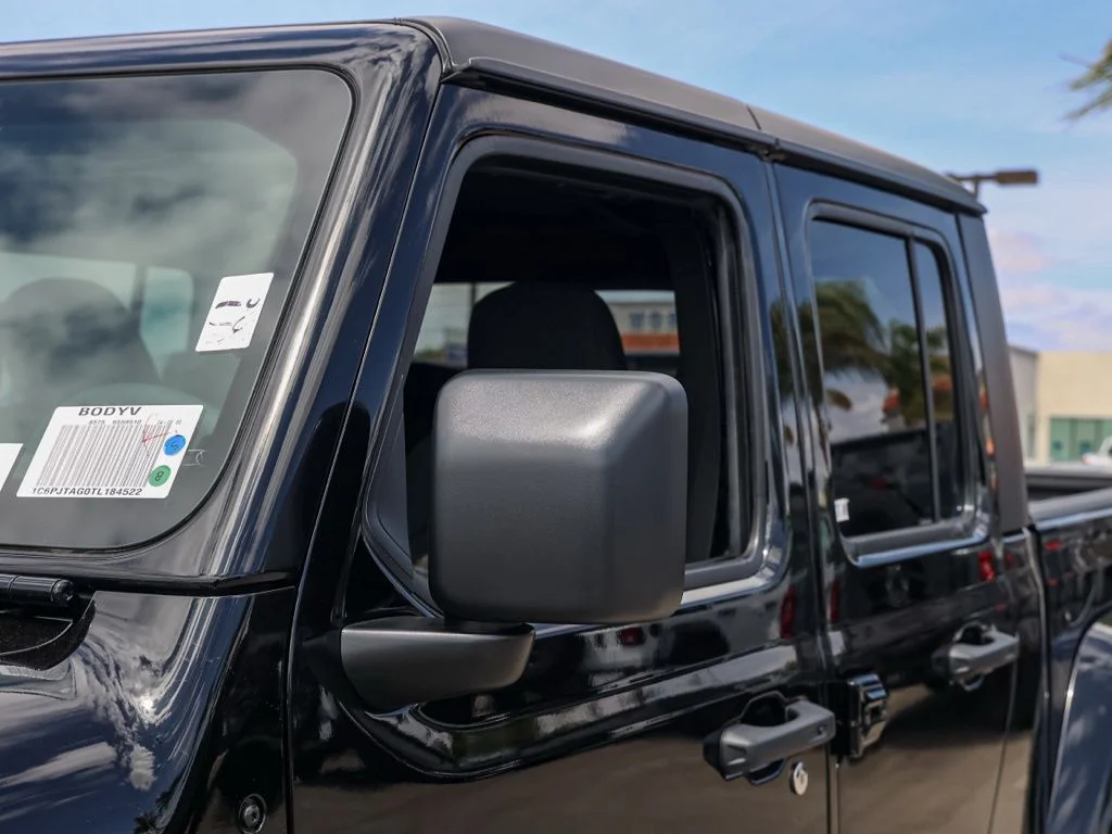 New 2026 Black Clear-Coat Exterior Paint Jeep 85th Anniversary Edition image 12