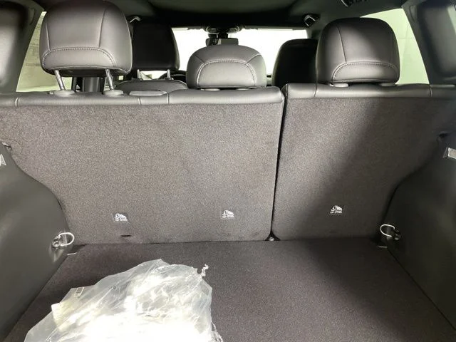 New 2026 Black Jeep Latitude image 18