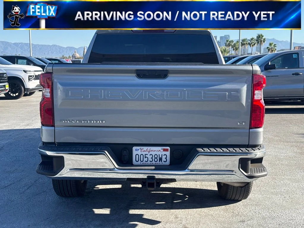 Used 2023 STERLING GRAY METALLIC Chevrolet LT image 6