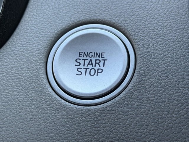 Used 2024 Black Pearl Hyundai SEL image 29