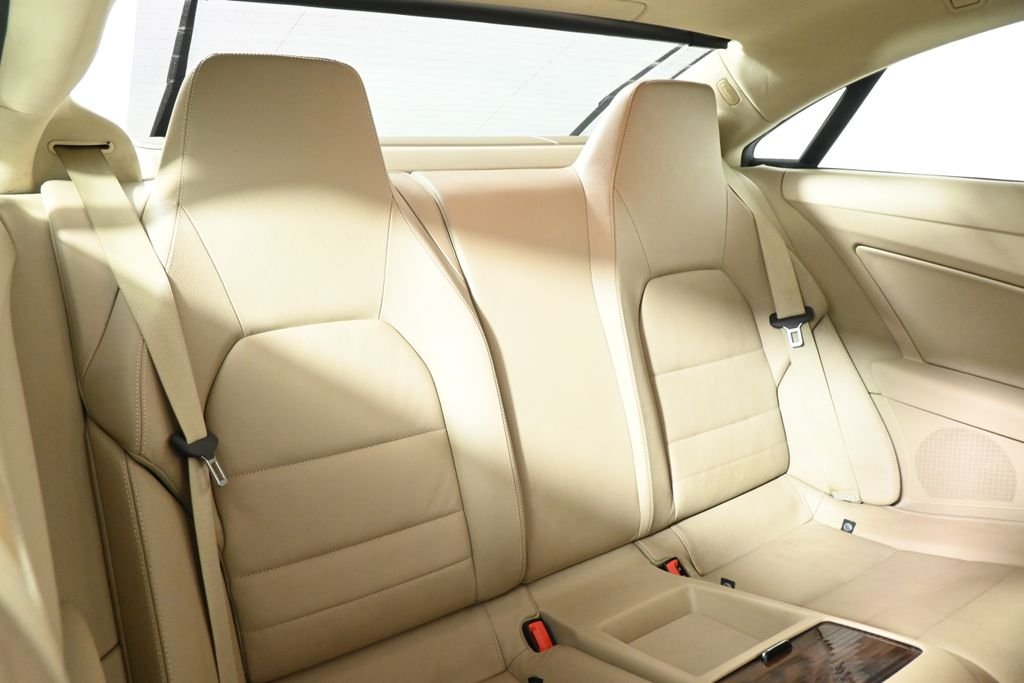 Used 2010 Capri Blue Metallic Mercedes-Benz E 350 image 34