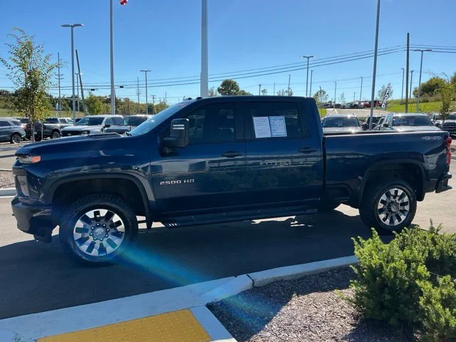 Used 2023 Blue Metallic Chevrolet Custom image 4