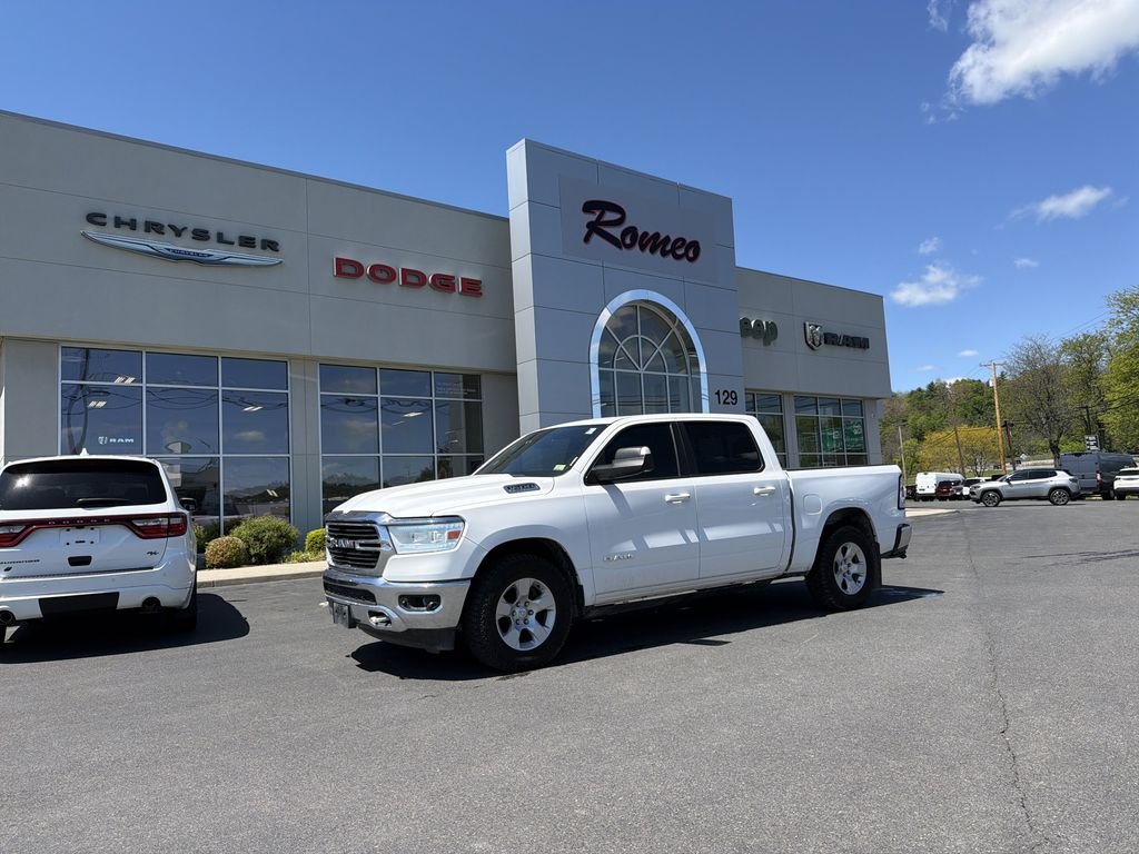 2021 RAM 1500 Big Horn/Lone Star 4x4 Crew Cab 5'7's photo