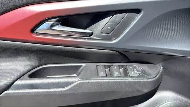 2026 Chevrolet Equinox EV RS - Photo 23
