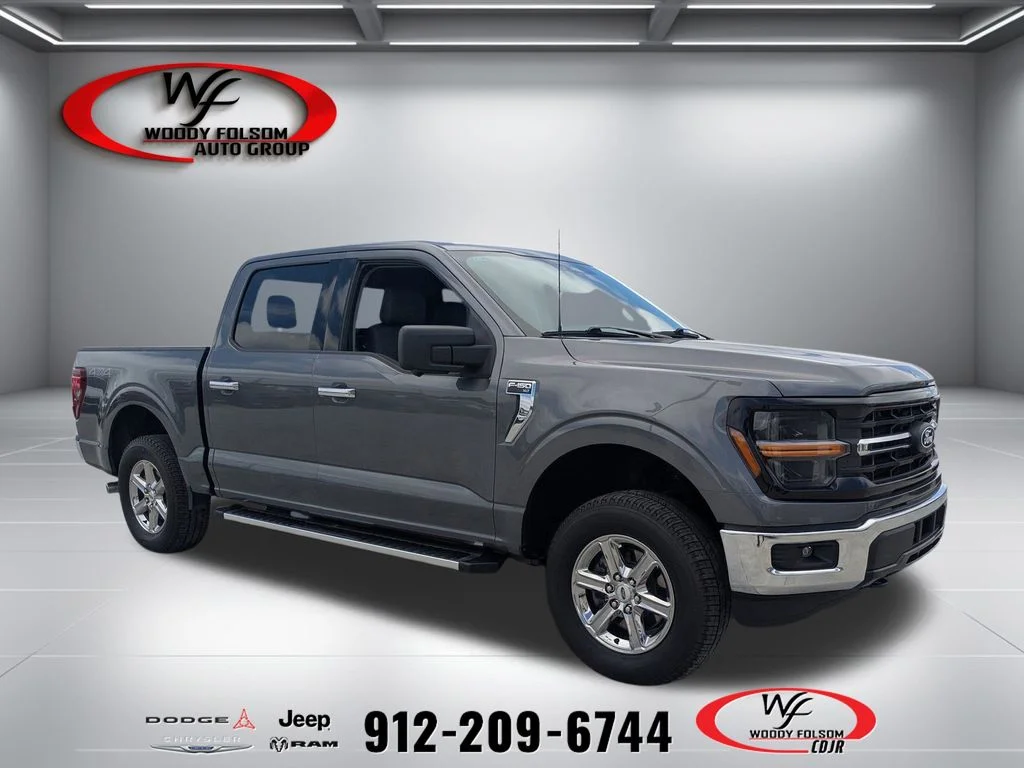 Used 2024 Gray Ford XLT image 1