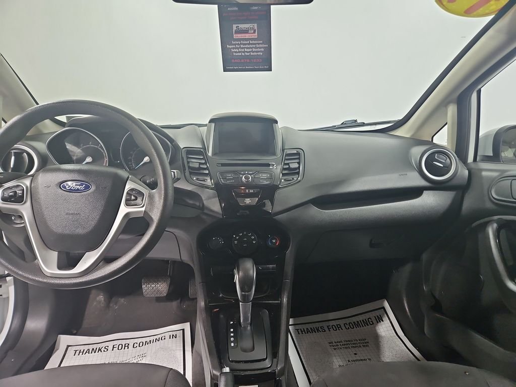 Photo 18