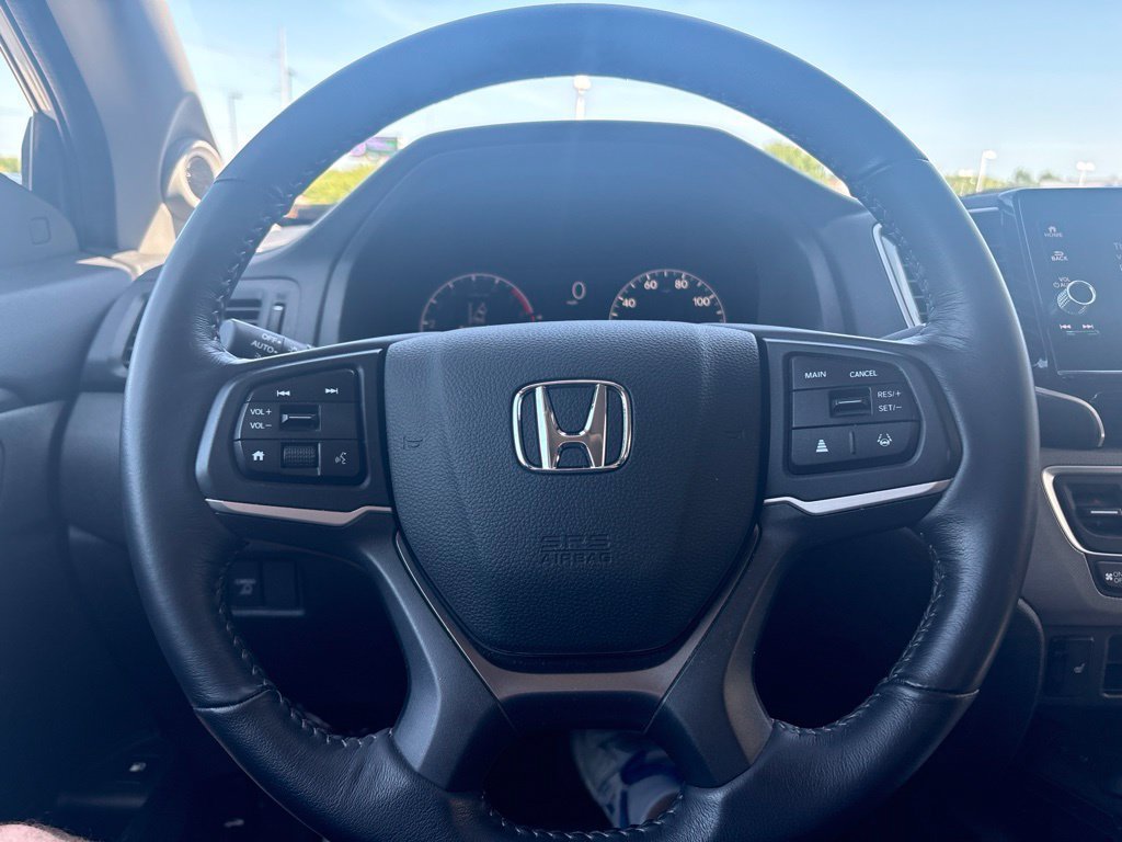 Certified Used 2024 Platinum White Pearl Honda RTL image 60