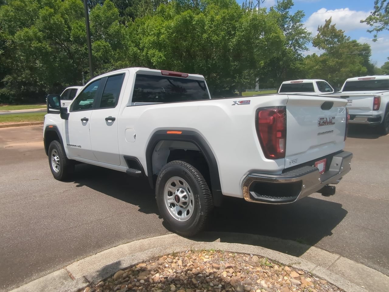 2026 GMC Sierra 2500HD Pro - Photo 6