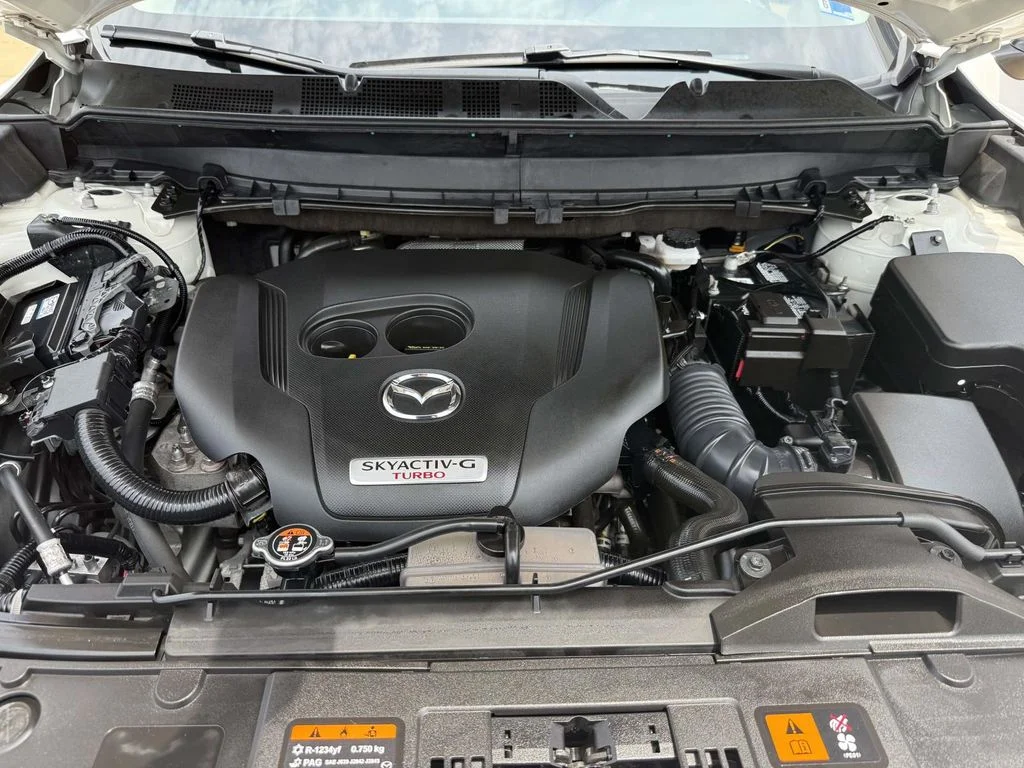 2023 Mazda CX-9 Touring - Photo 13