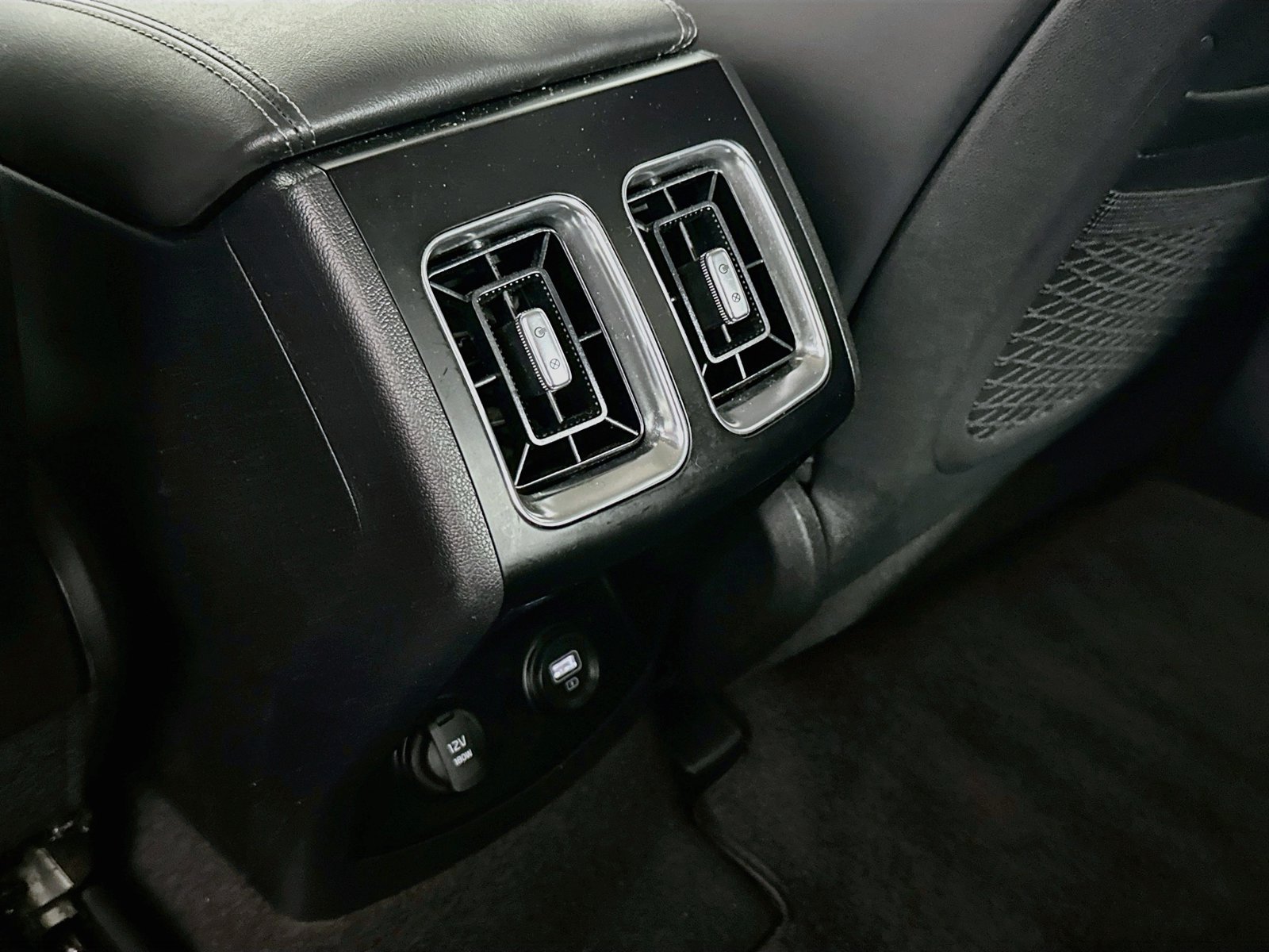 Used 2023 Aurora Black Kia EX image 25