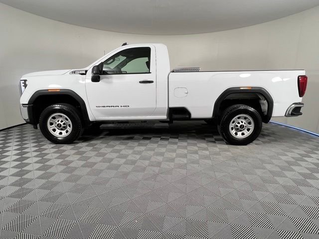 Used 2024 White GMC Pro image 4