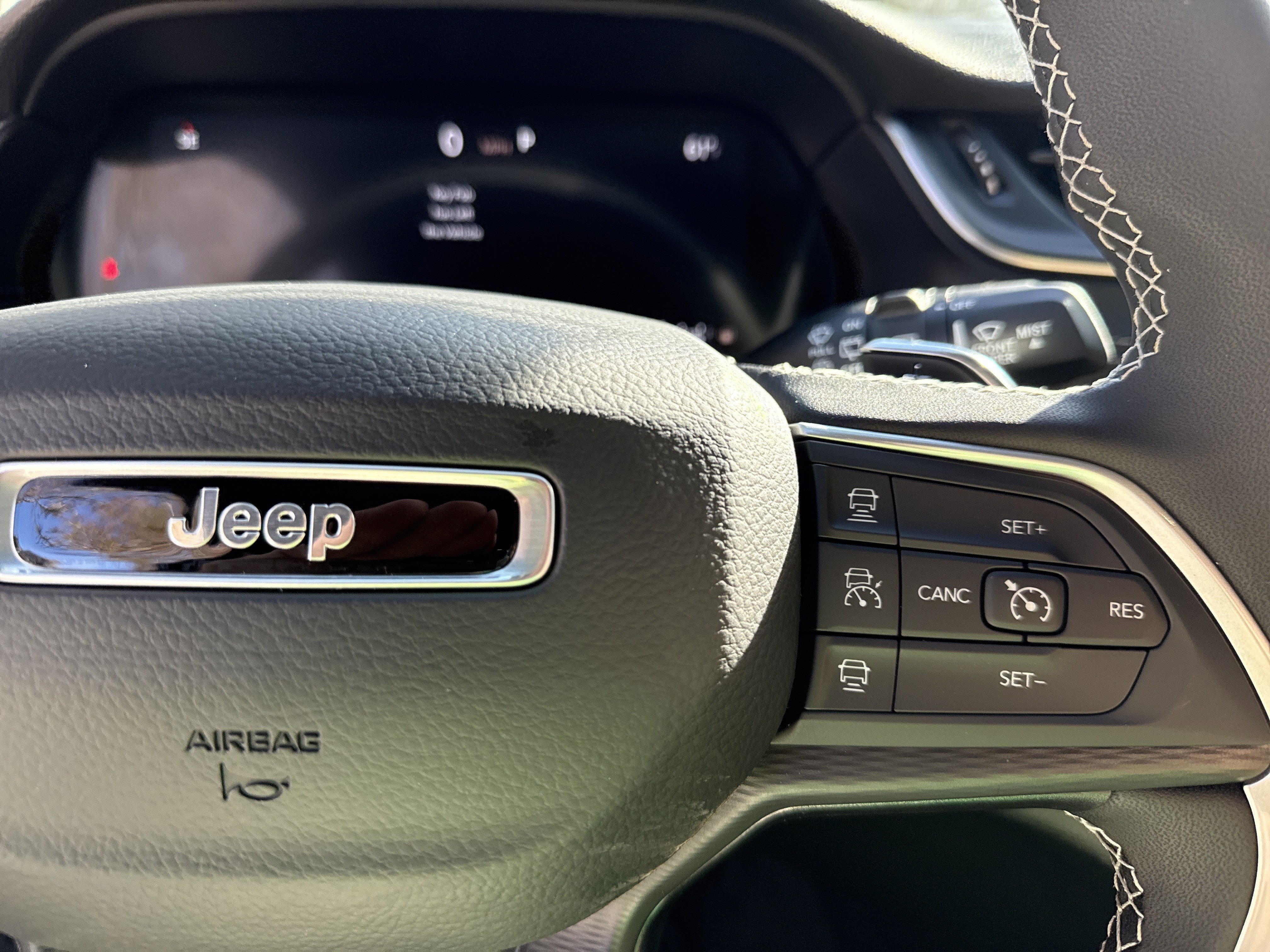 New 2025 Bright White Clearcoat Jeep Laredo image 26