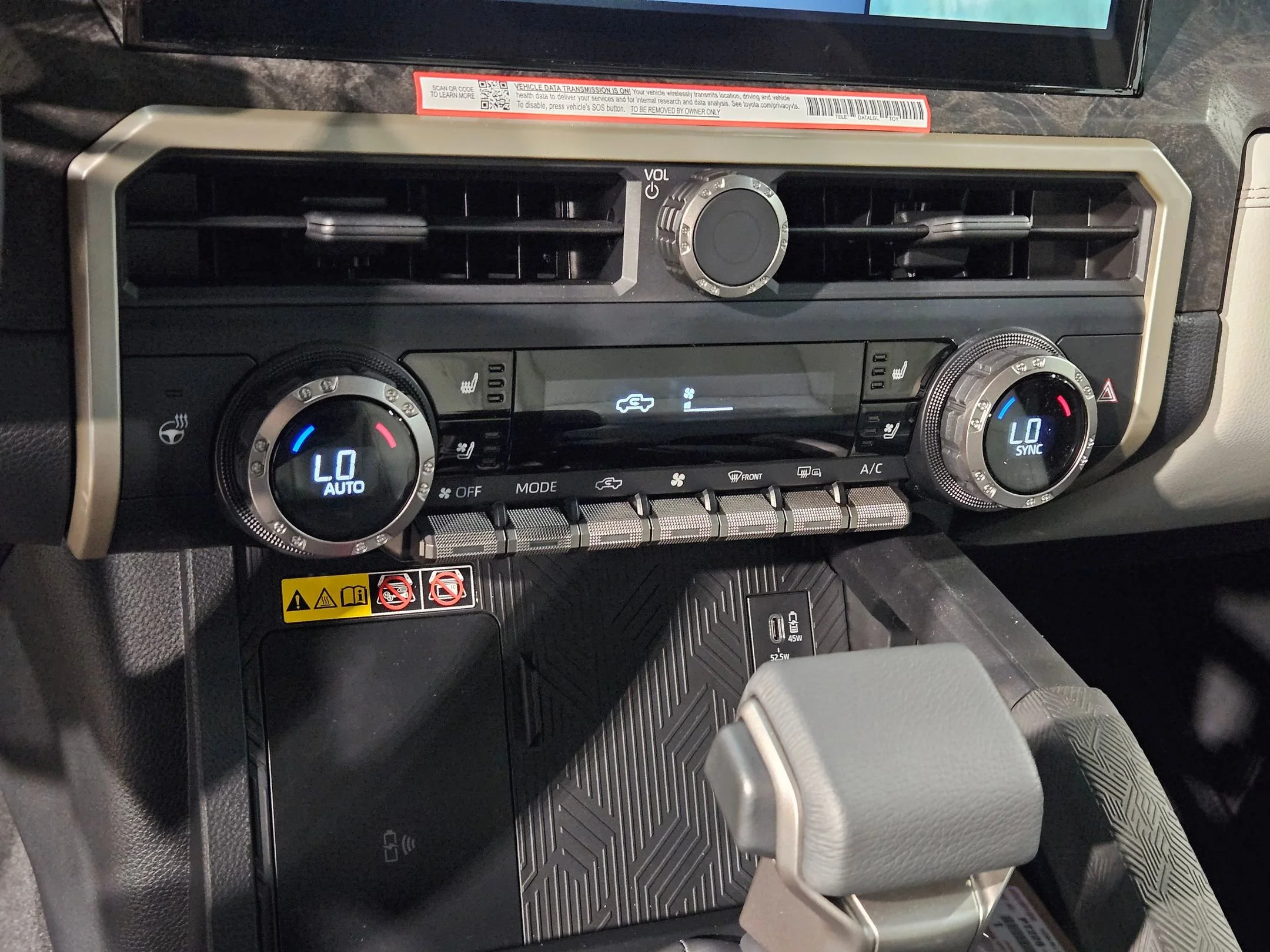 New 2026 Wind Chill Pearl Toyota Limited Hybrid image 19