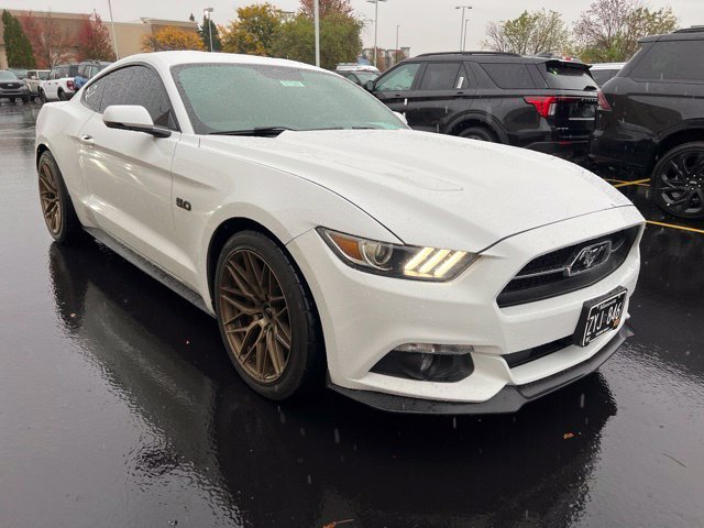 Used 2015 White Ford GT Premium image 1