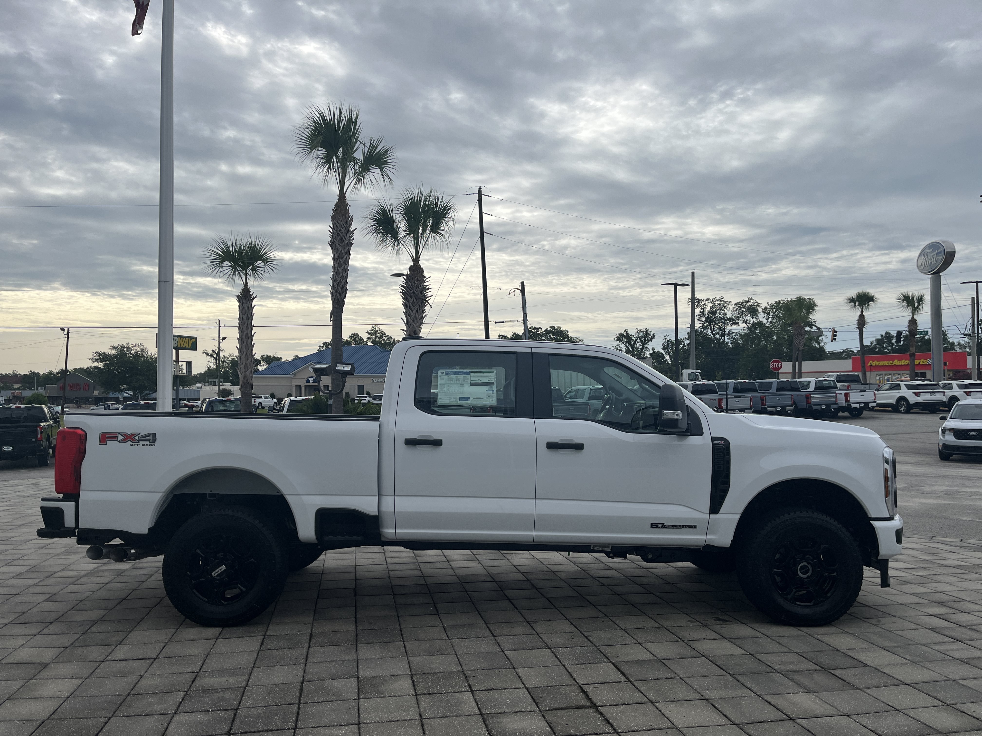 New 2026 Oxford White Ford F-250® XL image 7