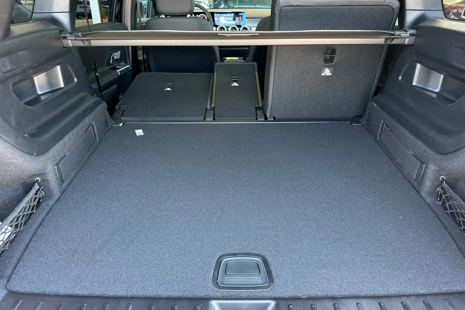 New 2026 Black Mercedes-Benz GLB 250 image 13