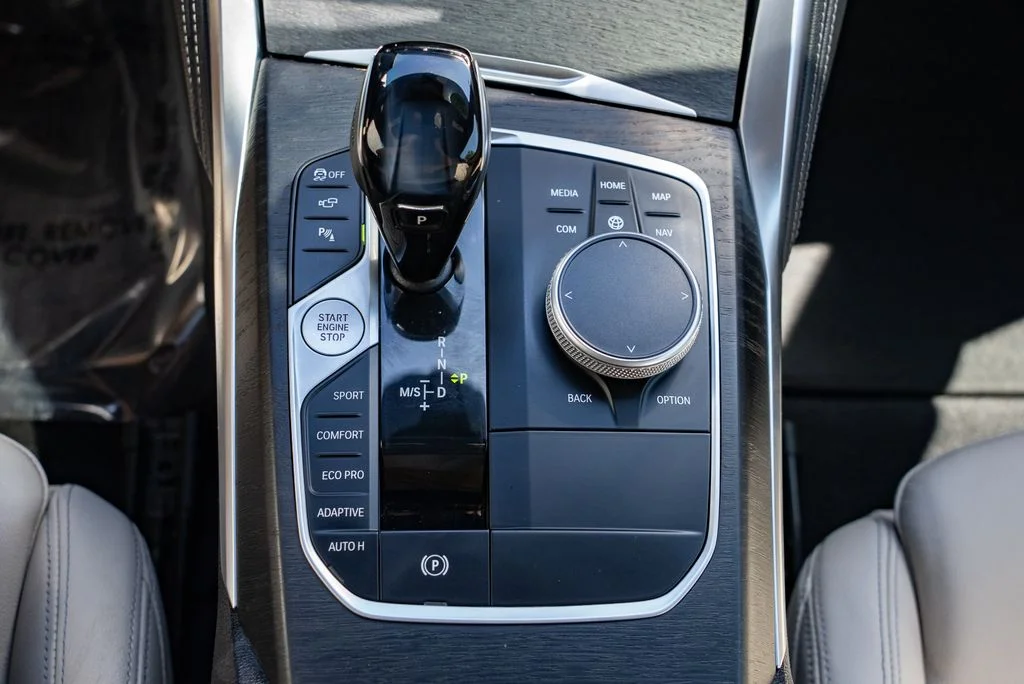 Used 2021 Blue BMW M440i xDrive image 19