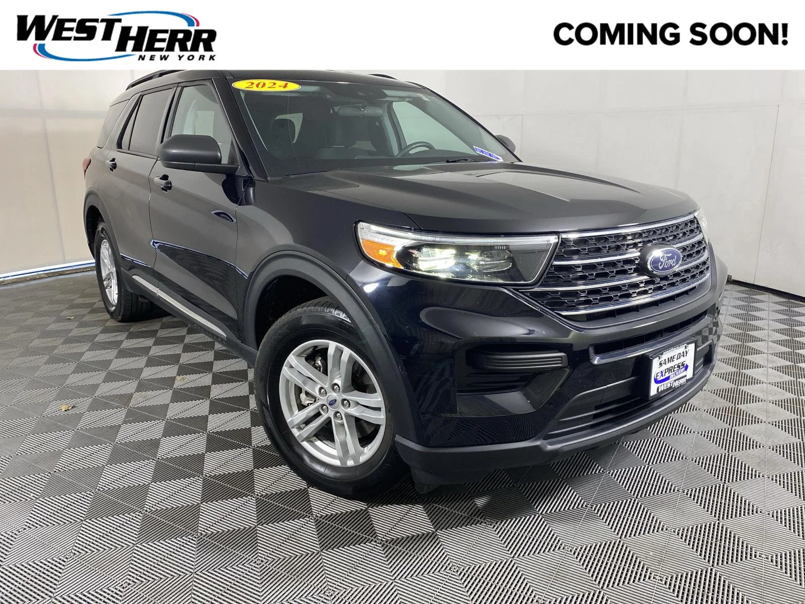 Used 2024 Agate Black Ford XLT image 1