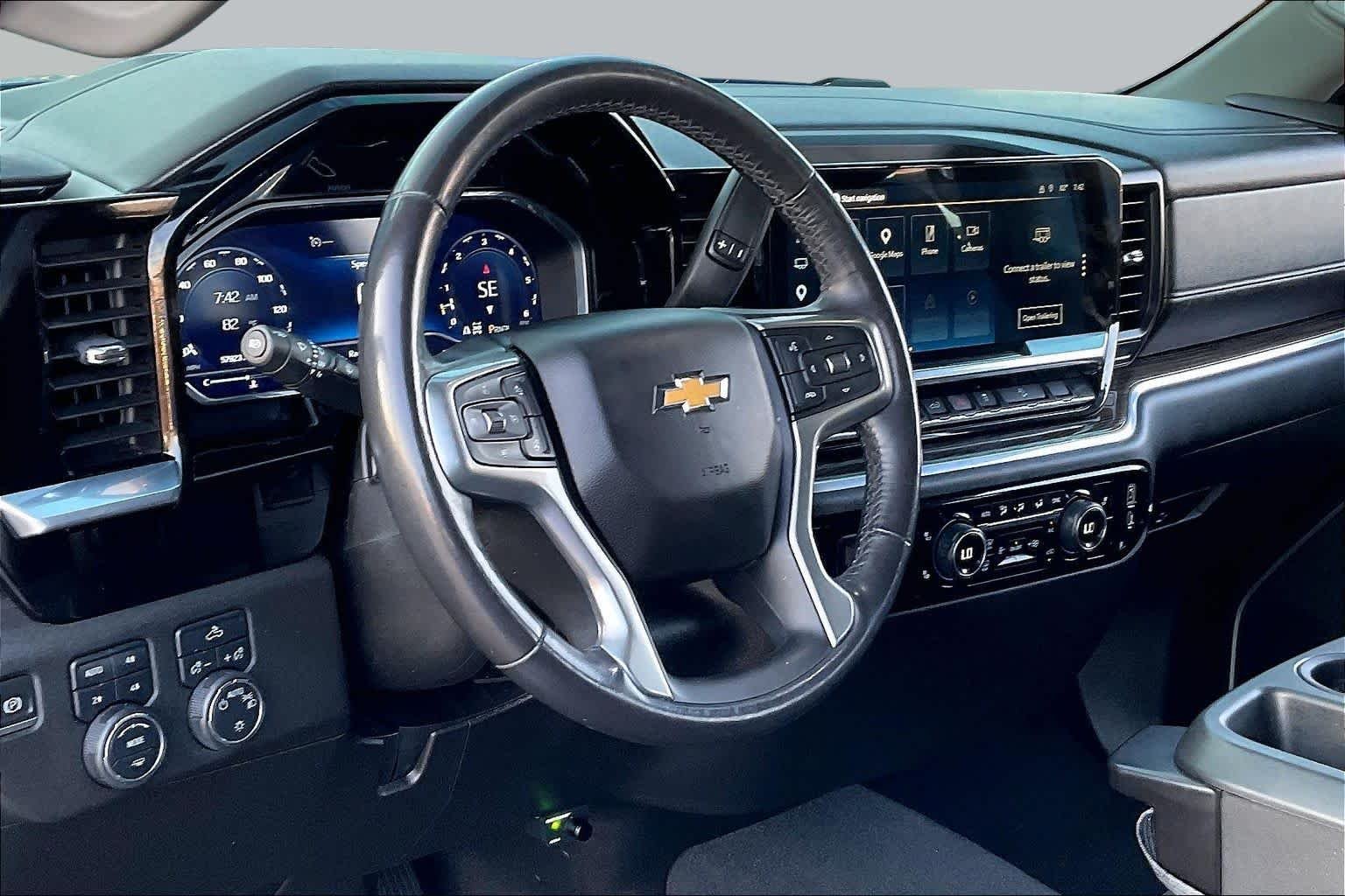Used 2022 Glacier Blue Metallic Chevrolet LT image 17