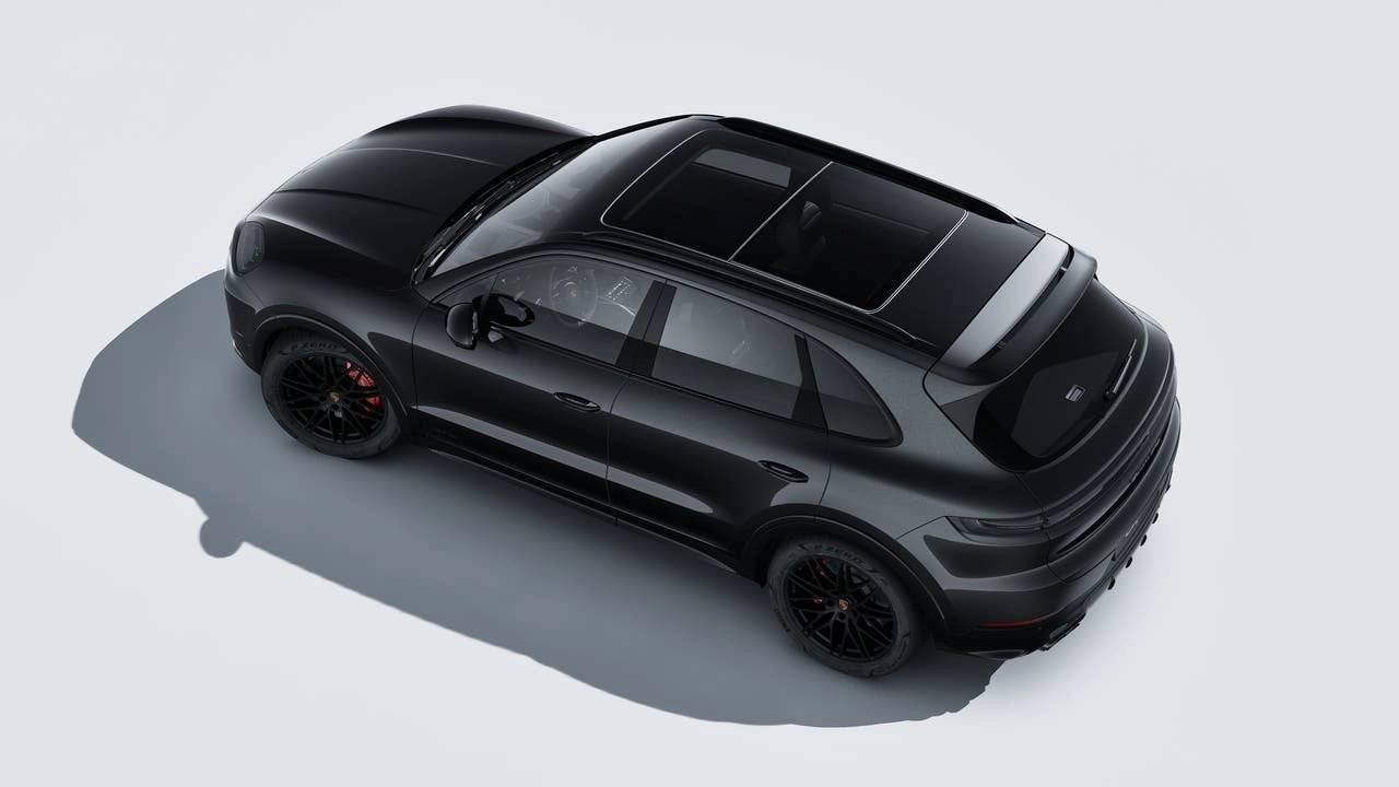 New 2026 Chromite Black Metallic Porsche GTS image 4