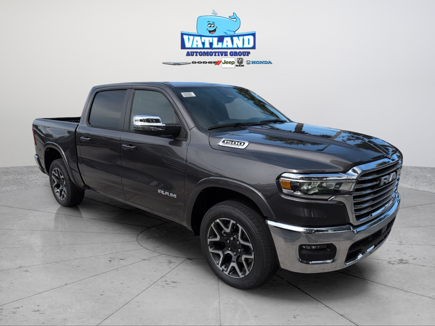 2026 RAM 1500 Laramie 4x4 Crew Cab 5'7's photo