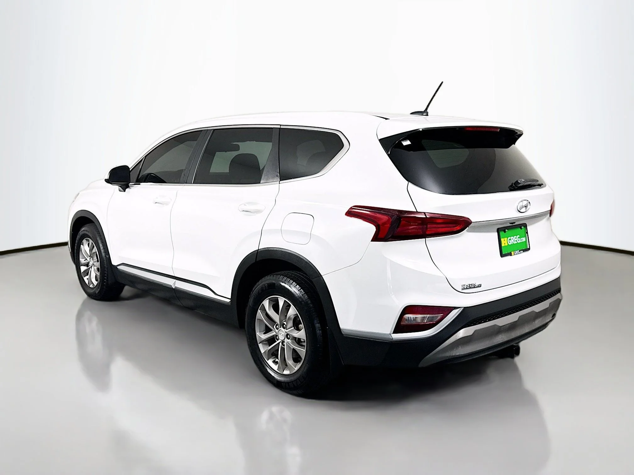 Used 2020 Quartz White Hyundai SE image 5