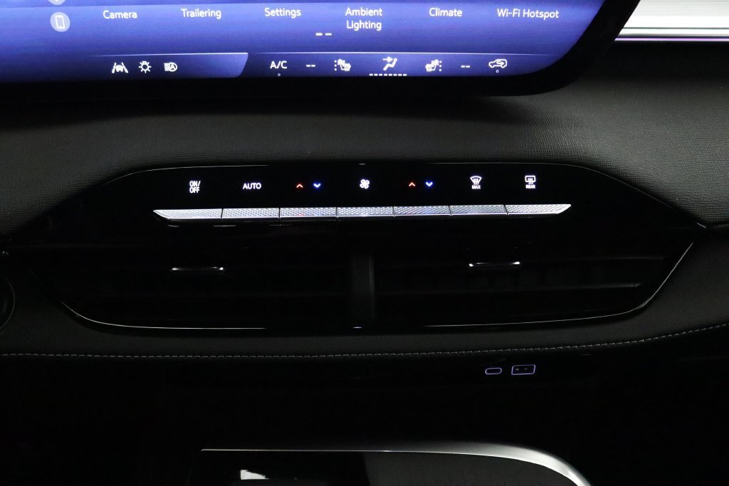2026 Buick Enclave Preferred - Photo 32
