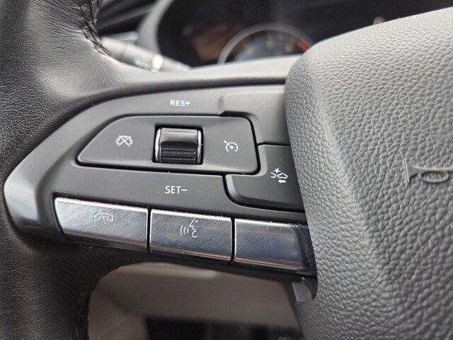 Used 2023 Stellar Black Metallic Cadillac FWD Luxury image 13