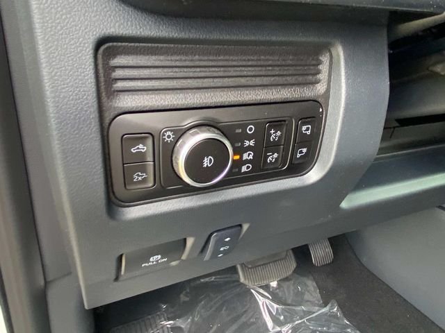 New 2026 White Ford Lariat image 13