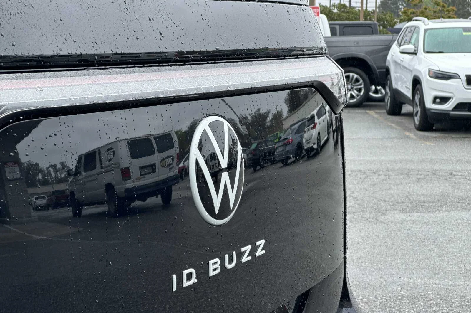 2025 Volkswagen ID. Buzz PRO S - Photo 27