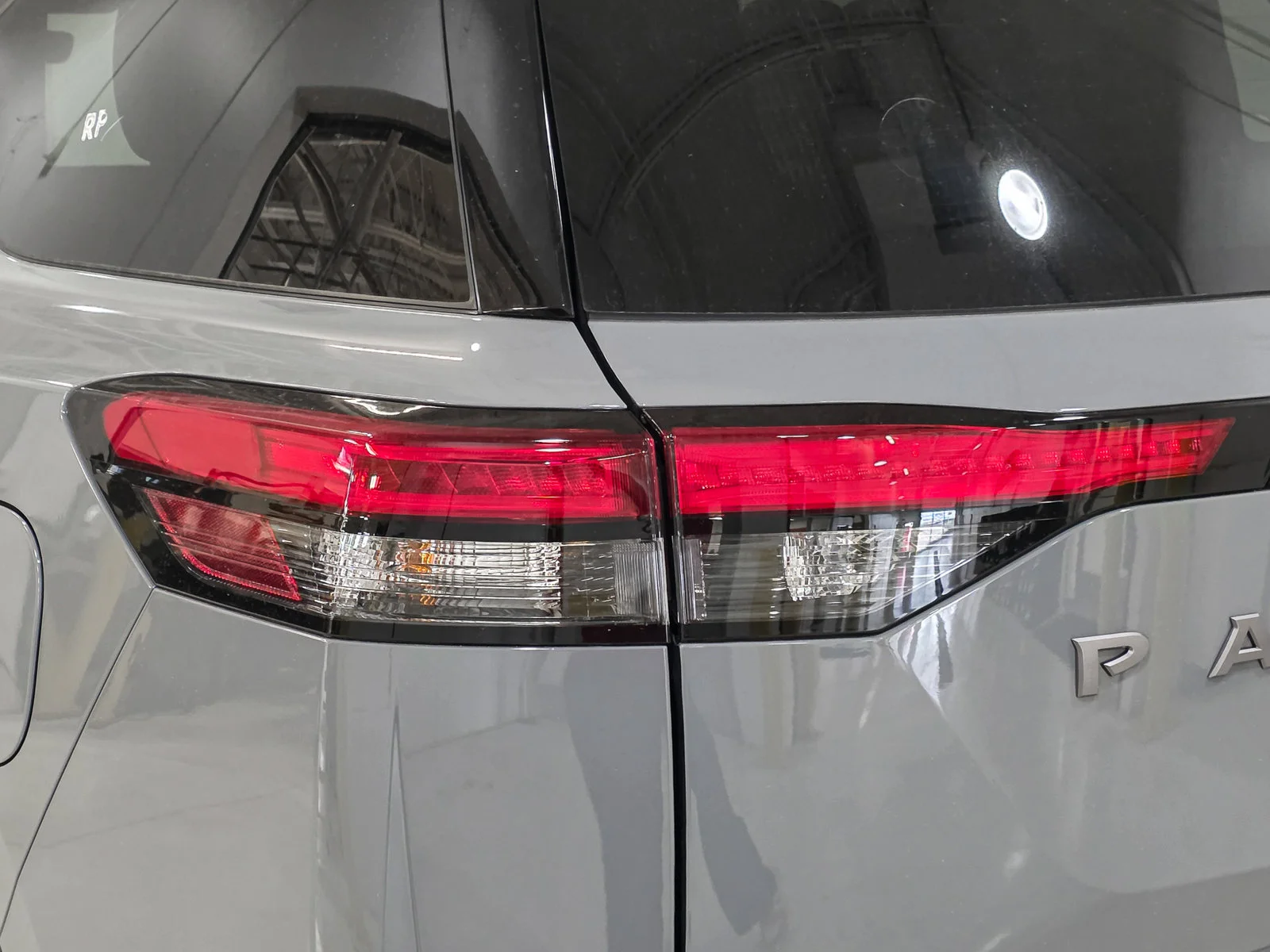 New 2026 Boulder Gray Pearl Nissan Platinum image 15