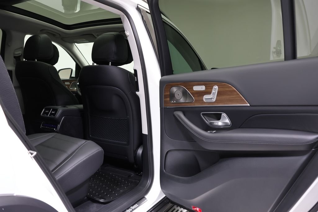 New 2026 Polar White Mercedes-Benz GLS 450 image 54