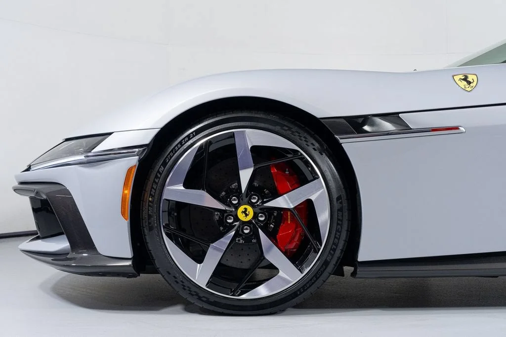 Used 2025 Bianco Artico Ferrari Coupe image 12