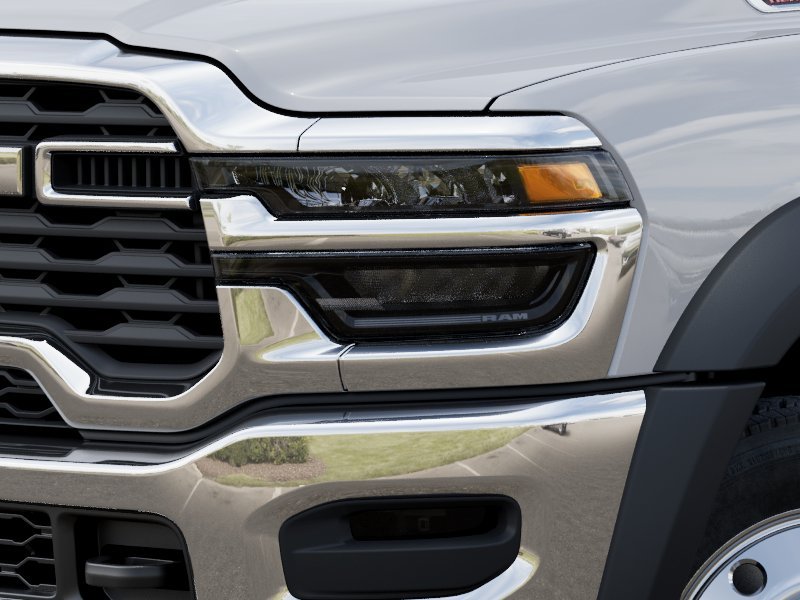 New 2026 Bright White Clearcoat RAM Tradesman image 37