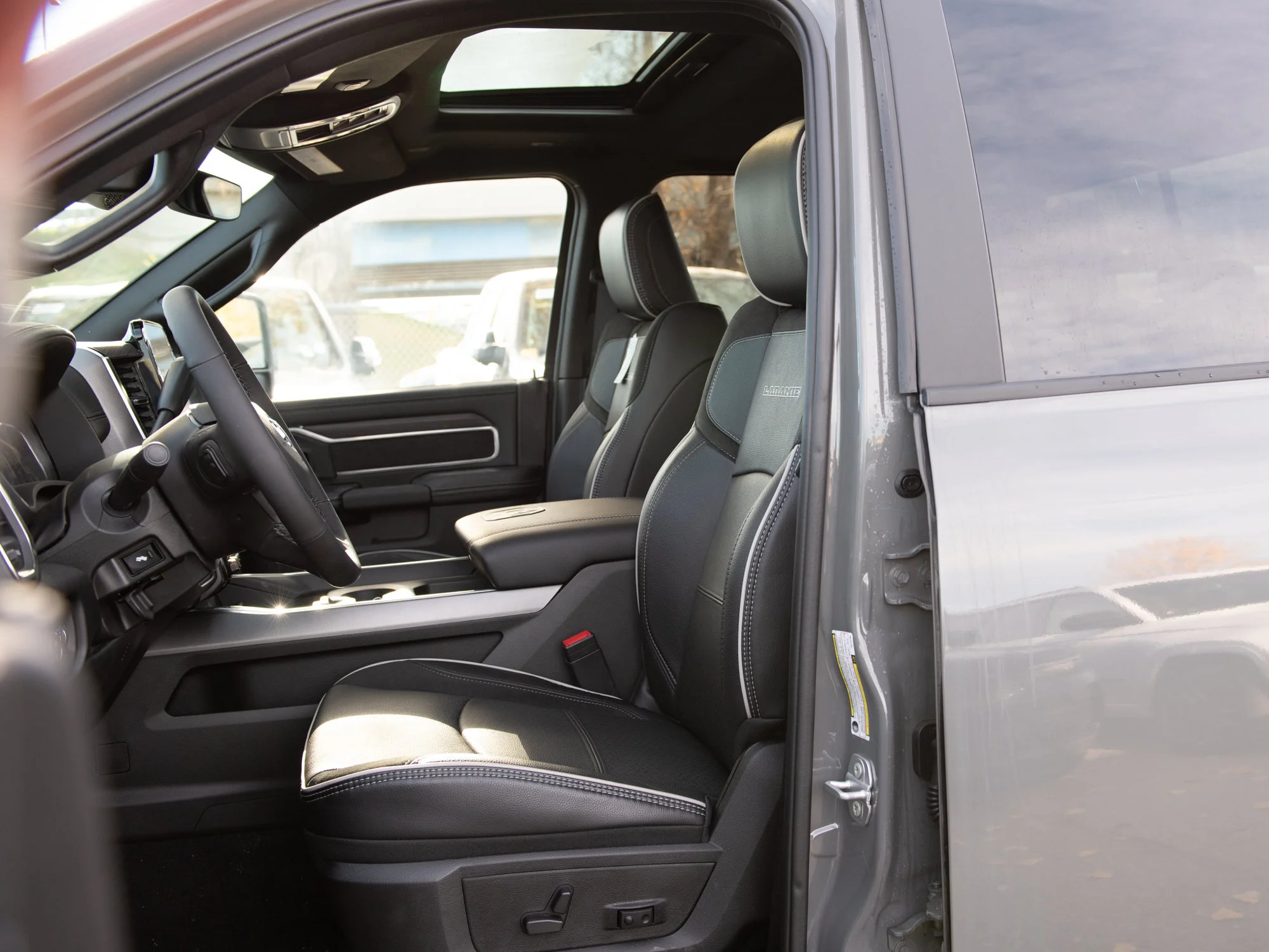 New 2026 Grey RAM Laramie Night* Mega Cab 4x4, Max Tow Pkg, Sunroof, Level 2 Plus Equipment Group image 22