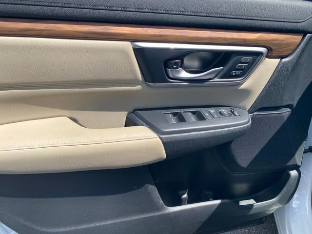 Used 2020  Honda Touring image 11