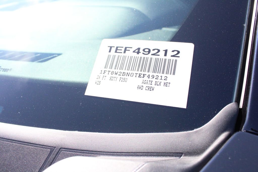 New 2026 Agate Black Metallic Ford  image 39