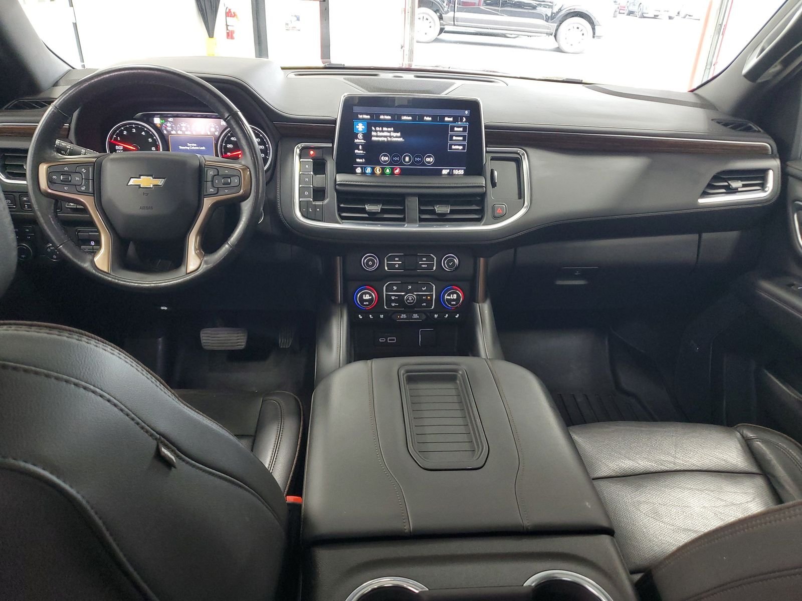 Used 2021 Red Chevrolet High Country image 12