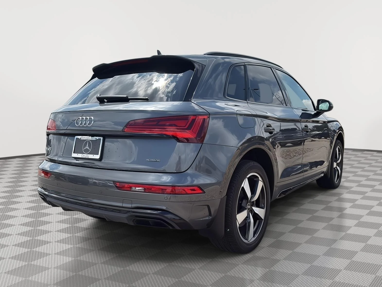Used 2023 Daytona Gray Pearl Effect Audi S line Prestige image 6